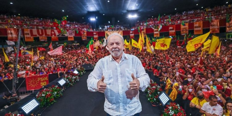 BTG/FSB: Lula amplia vantagem sobre Bolsonaro na disputa pelo Planalto