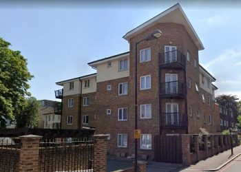 Prédio em Peckham, sul de Londres (Foto: Google Street View)