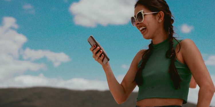 Quem ama bloqueia? Cinco conselhos para não ver o ex nas redes sociais