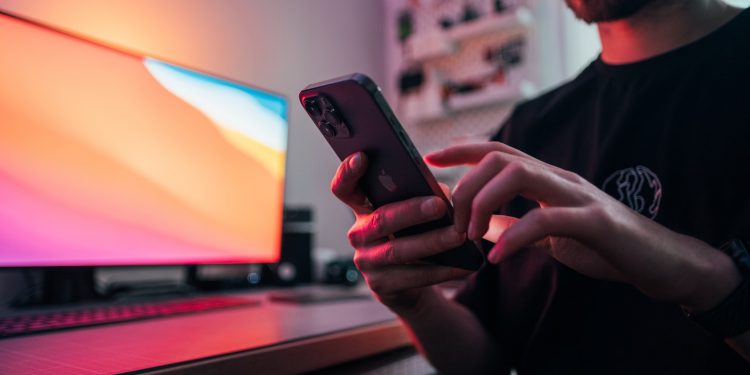 Conta de telefone e internet vai ficar mais barata com ICMS menor; veja mudanças