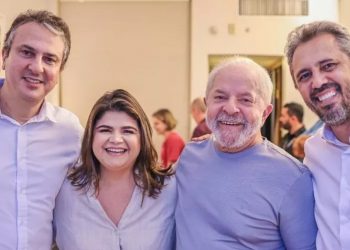 Adelita Monteiro retira candidatura para apoiar Elmano de Freitas ao Governo do Ceará