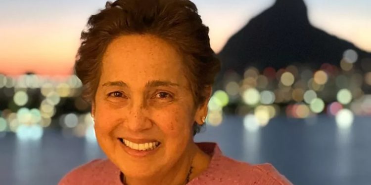 Claudia Jimenez morre no Rio de Janeiro aos 63 anos