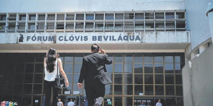 29 acusados de integrar facções criminosas no Ceará são soltos por falta de denúncia do MPCE