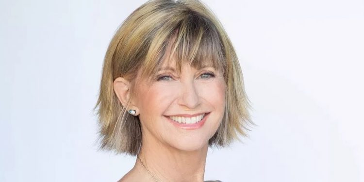 Olivia Newton-John, atriz e cantora, morre aos 73 anos