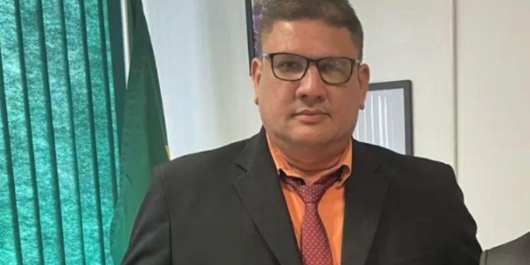 Vereador é assassinado em restaurante em Horizonte