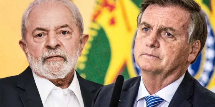 Ipec: Lula mantém 44%; Bolsonaro oscila para baixo e vai a 31%