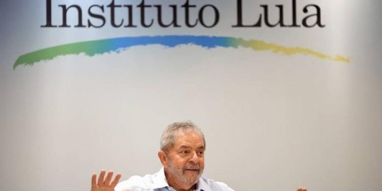 TSE manda redes sociais suspenderem mentira que liga Ipec ao Instituto Lula