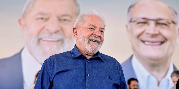 Datafolha: Lula tem 50% dos votos válidos no 1º turno; Bolsonaro, 36%