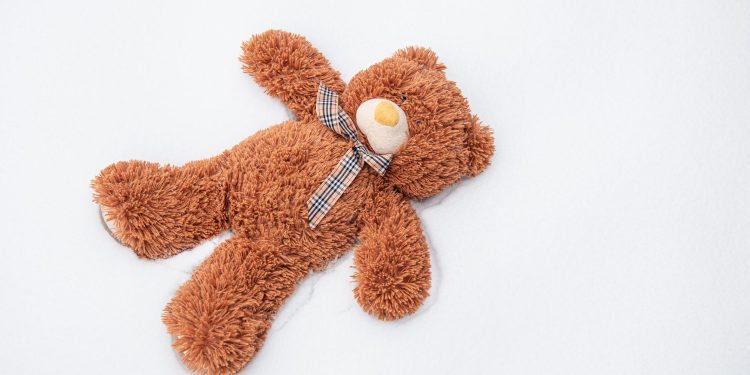 Menina de 11 anos que teve aborto negado é novamente estuprada e engravida