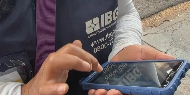 IBGE abre vagas para recenseador em 26 municípios do Ceará