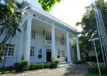 Imagem da fachada do Tribunal Regional do Trabalho do Ceará, em Fortaleza (Foto: Divulgação)