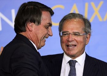 O presidente Jair Bolsonaro e o ministro da Economia, Paulo Guedes (Foto: Marcelo Camargo/Agência Brasil)