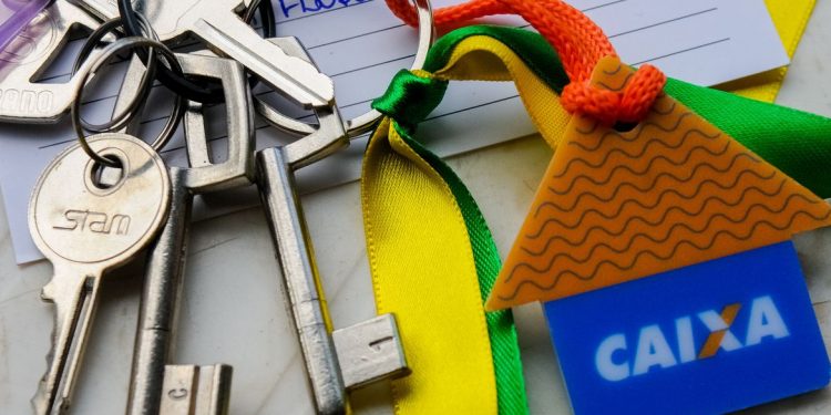 Conselho regulamenta uso do FGTS futuro em financiamentos imobiliários; entenda