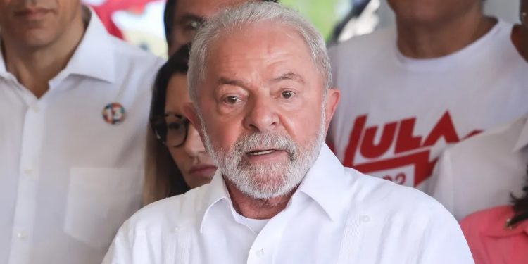 Joe Biden, presidente dos EUA, liga para Lula para cumprimentar pela vitória