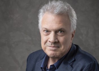 Globo ressuscita Linha Direta após 15 anos e coloca Pedro Bial no comando