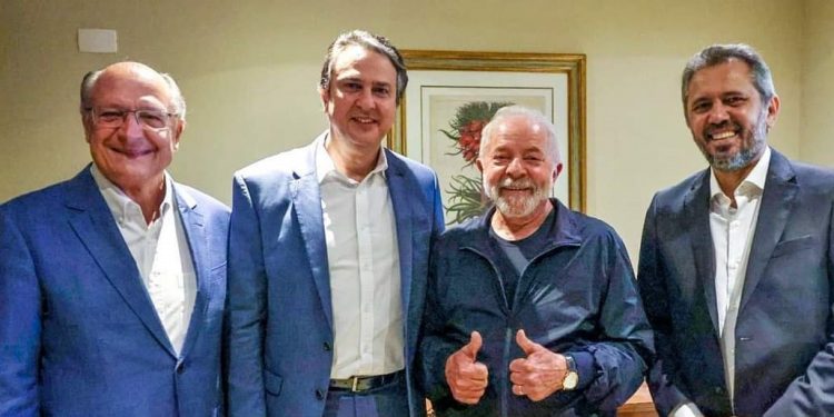 Camilo e Elmano têm encontro com Lula e Alckmin em São Paulo
