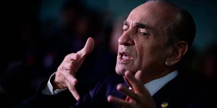 PEC da Transição é protocolada no Senado, com Bolsa Família fora do teto de gastos por 4 anos