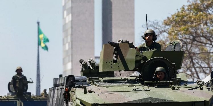 Quem vai comandar o Exército? Lula já tem nomes na manga; veja quais são