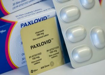 Ceará começa a distribuir paxlovid, remédio para casos leves de Covid-19