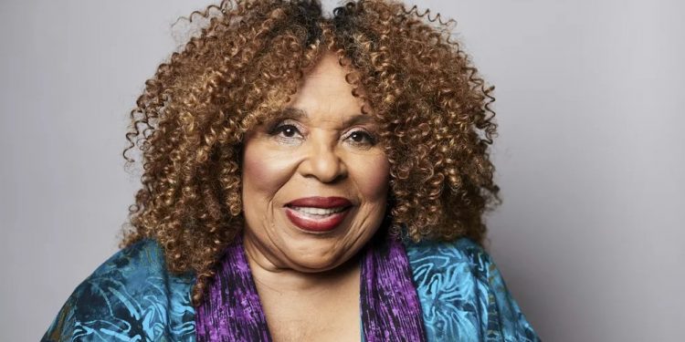 Roberta Flack anuncia diagnóstico de esclerose lateral amiotrófica: ‘impossível cantar’
