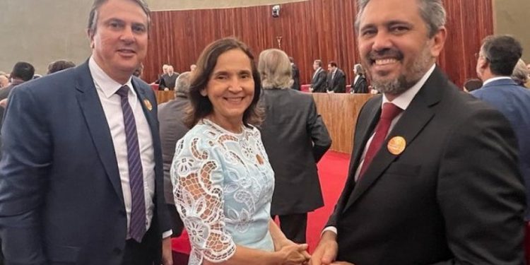 Camilo está “praticamente escolhido” ministro da Educação e levará Izolda ao MEC, diz Guimarães