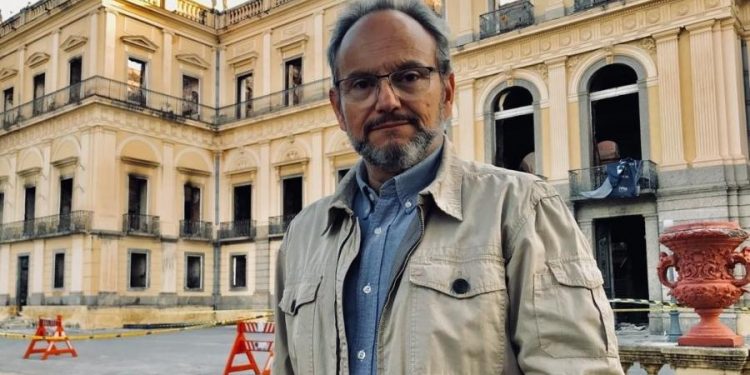 Ernesto Paglia deixa a TV Globo após mais de 43 anos