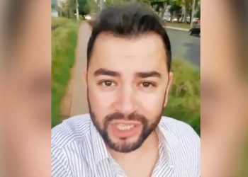 O policial penal Jorge Guaranho é réu por homicídio duplamente qualificado. Ele assassinou a tiros Marcelo Arruda, tesoureiro do PT, durante festa de aniversário (Foto: Reprodução)