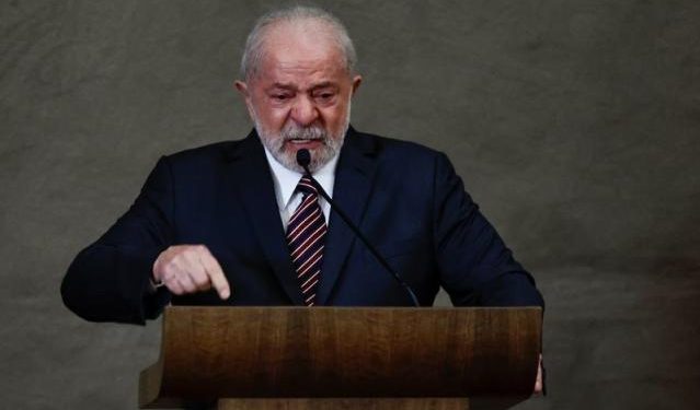 Lula é diplomado pelo TSE, chora e diz que povo reconquistou a democracia; assista cerimônia na íntegra
