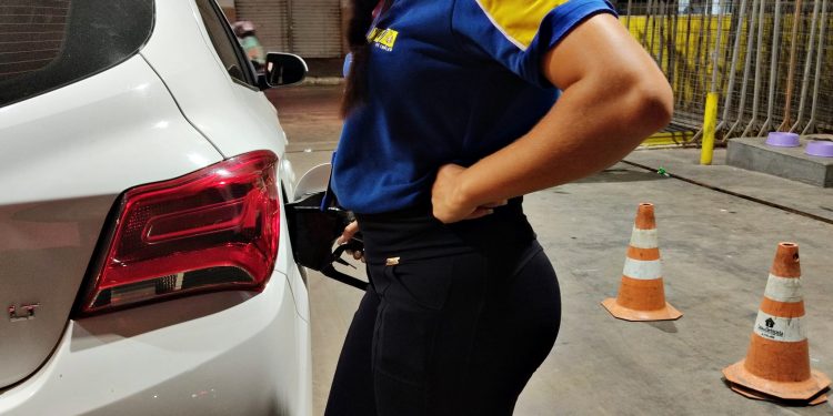 MPCE cobra justificativa para aumento dos preços em postos de combustíveis no Crato