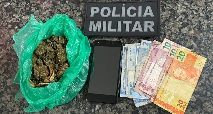 Crato: Suspeito de tráfico de drogas e tentativa de homicídio é preso em posse de maconha