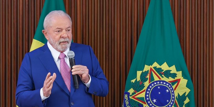 Na 1ª reunião ministerial, Lula diz que governo tem ‘tarefa árdua’, prega boa relação com o Congresso e respeito à Constituição