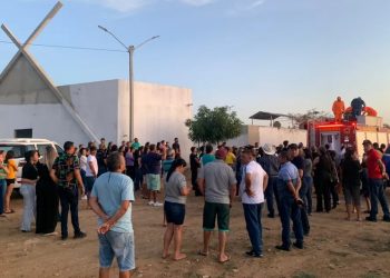 Rita de Cássia é enterrada em Alto Santo, no interior do Ceará (Foto: Letícia Lima/TVM)