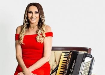 Rita de Cássia compôs sucessos como "Meu Vaqueiro, Meu Peão" e "Saga de um Vaqueiro" (Foto: Divulgação)