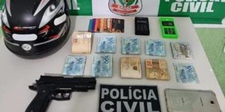 Polícia Civil prende dupla suspeita de roubar malote com R$ 22 mil reais em Brejo Santo