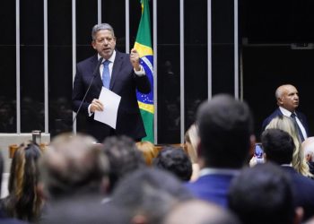 Arthur Lira (PP-AL) terá mais dois anos de mandato como presidente da Câmara dos Deputados (Foto: Pablo Valadares/Câmara dos Deputados)