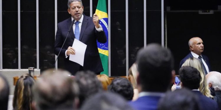 Arthur Lira (PP-AL) terá mais dois anos de mandato como presidente da Câmara dos Deputados (Foto: Pablo Valadares/Câmara dos Deputados)