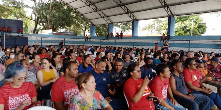 Servidores do Crato não aceitam proposta da gestão e deflagram estado de greve