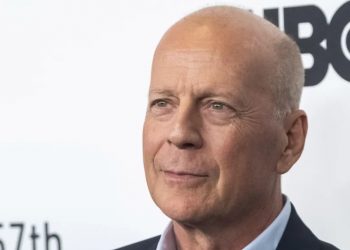 Bruce Willis no lançamento de um filme em Nova York em outubro de 2019 (Foto: Charles Sykes/Invision/AP)