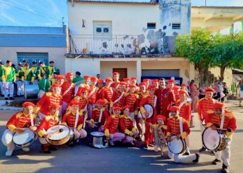Folia Carnavalesca: Vila da Música recebe Fanfarra Flor de Alecrim para programação de Carnaval