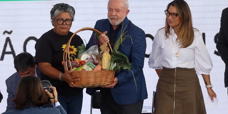 Lula recria Conselho Nacional de Segurança Alimentar, fechado por Bolsonaro