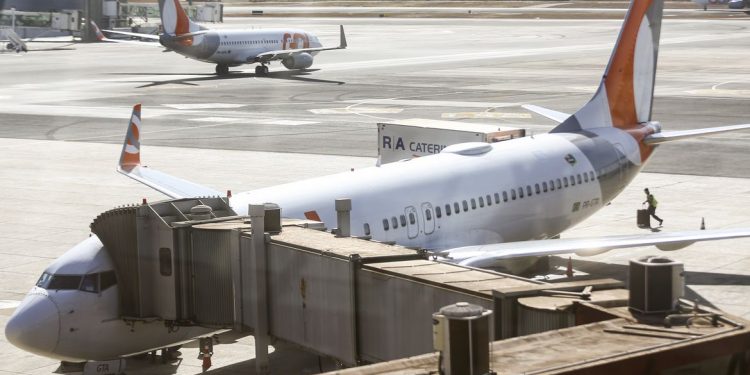 Voa, Brasil vai emitir quase 12 milhões de passagens por ano a R$ 200