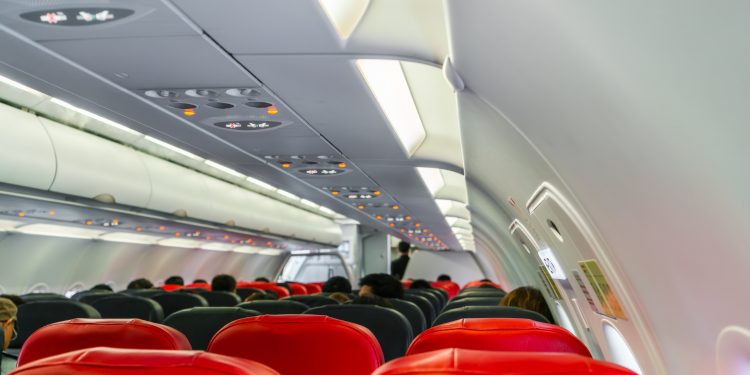 ‘Gol e Azul já toparam’, diz ministro sobre programa de passagens aéreas a R$ 200