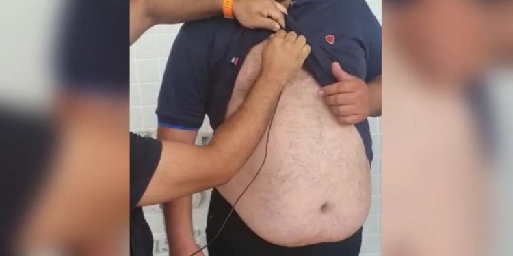 Casal tenta fraudar prova para conseguir carteira de motorista usando ponto eletrônico, em Morada Nova