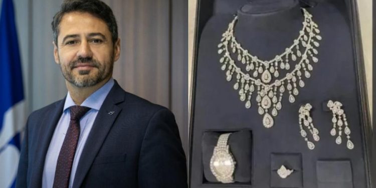 Bolsonaro deu cargo em Paris a chefe da Receita que tentou ‘carteirada’ para liberar joias