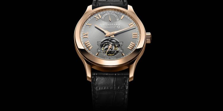 Relógio devolvido por Bolsonaro custa R$ 800 mil, é moldado em ouro e tem pulseira de jacaré