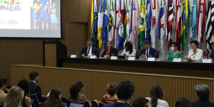 Governo descarta volta de pagamento do 13º do Bolsa Família