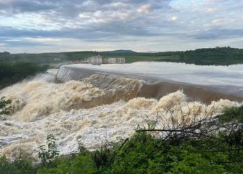 Ceará tem 58 açudes sangrando e maior reserva hídrica em dez anos (Foto: Cogerh)