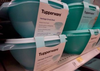 Vasilhas da Tupperware em loja em Chicago, Illinois, nos Estados Unidos (Foto: Getty Images via AFP)