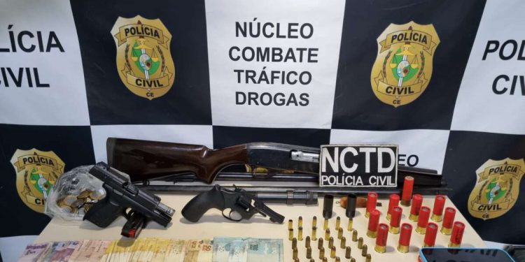 Barbalha: Polícia Civil e Coin/SSPDS capturam dupla em posse de três armas e 62 munições