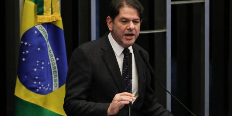 Cid Gomes será titular na CPMI dos Atos Golpistas